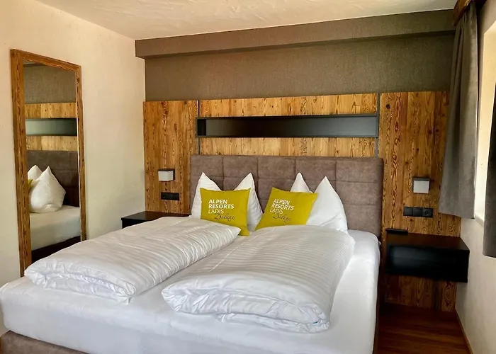 Edelweiss لاديس