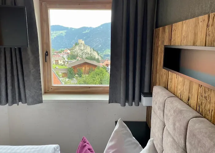 Semesterbostad Edelweiss *