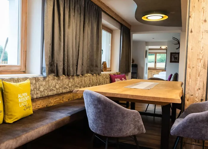 Semesterbostad Edelweiss *