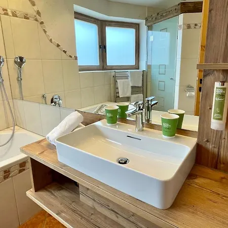 Edelweiss - Private Wellness With Whirlpool & Sauna