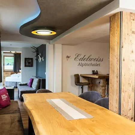Edelweiss - Private Wellness With Whirlpool & Sauna 펜션