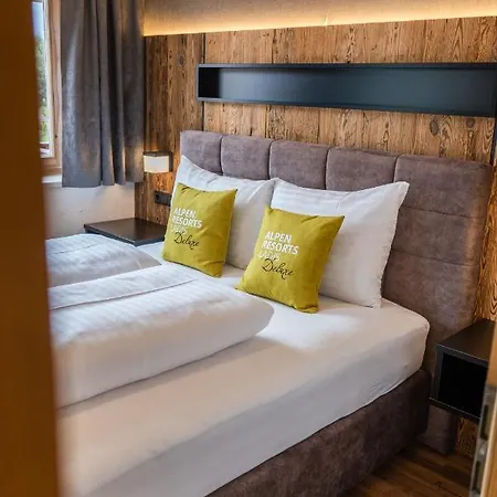 Edelweiss - Private Wellness With Whirlpool & Sauna 라디스