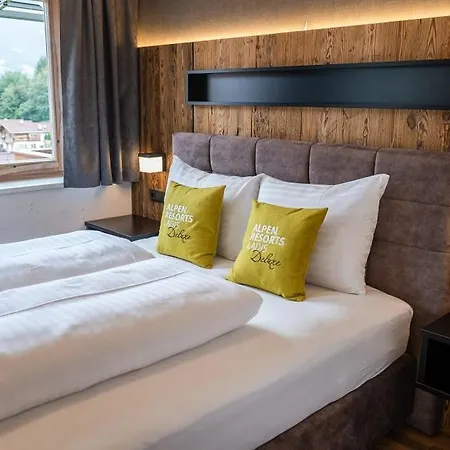 펜션 Edelweiss - Private Wellness With Whirlpool & Sauna 라디스