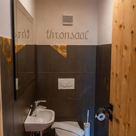 Edelweiss - Private Wellness With Whirlpool & Sauna